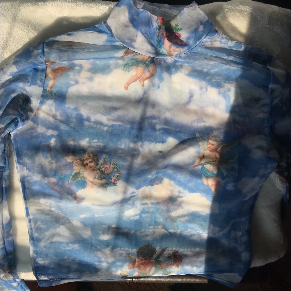 angel print crop top tee